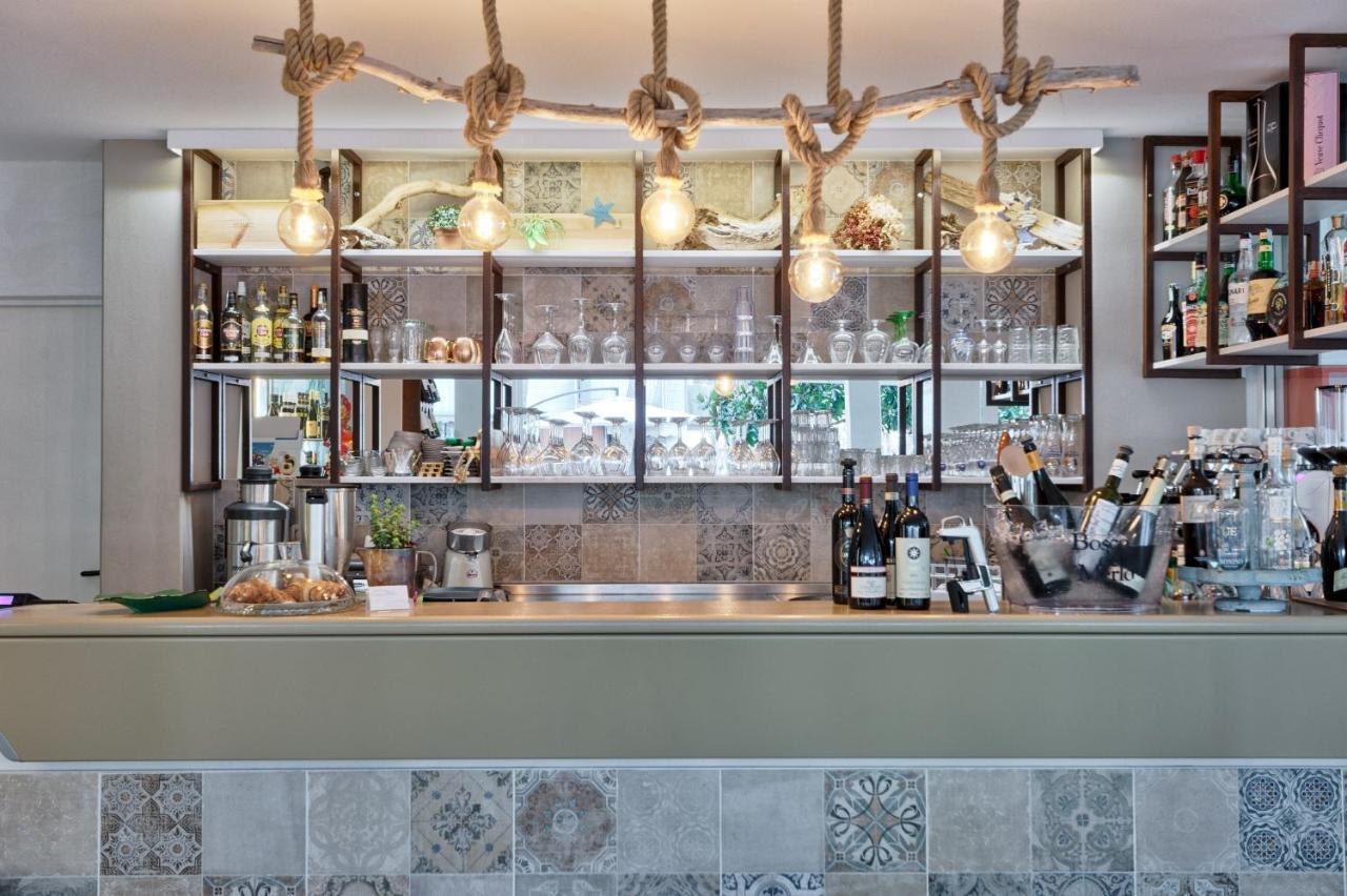 ליגננו סביאדורו Hotel Croce Di Malta מראה חיצוני תמונה