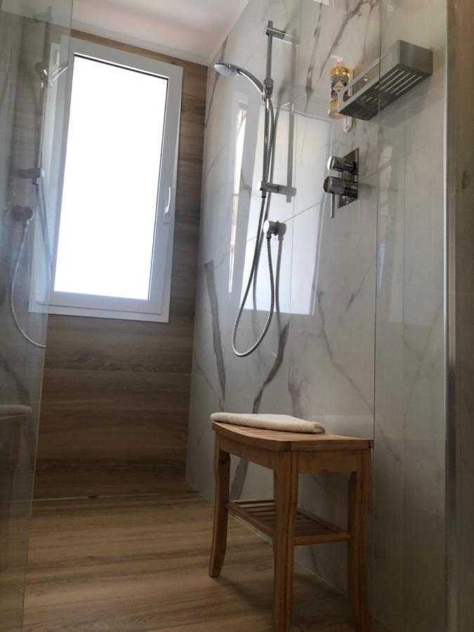 ליגננו סביאדורו Hotel Croce Di Malta מראה חיצוני תמונה