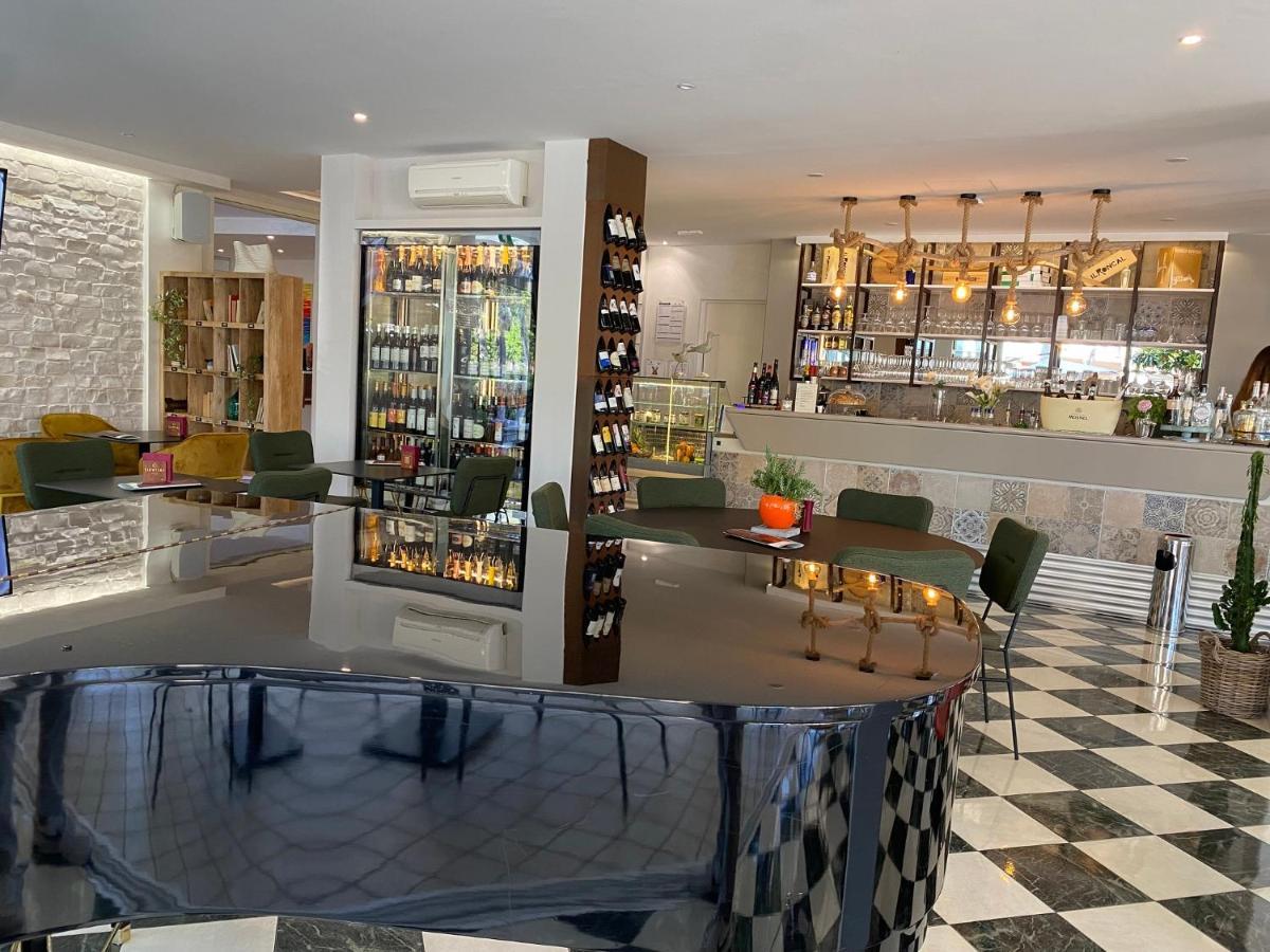 ליגננו סביאדורו Hotel Croce Di Malta מראה חיצוני תמונה