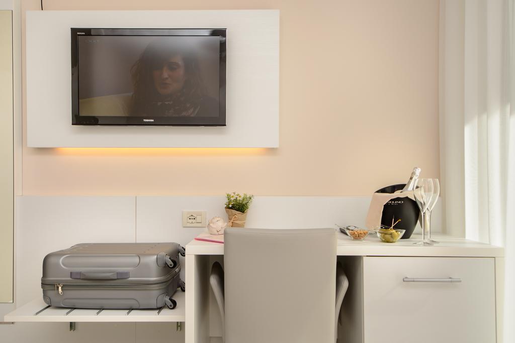 ליגננו סביאדורו Hotel Croce Di Malta מראה חיצוני תמונה
